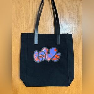 Michael Kors tote bag. Barely used.  Great shape. Very roomy.